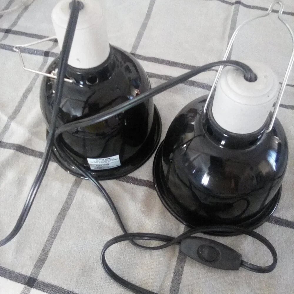 2 indoor use heat lamps without the heat bulbs almost brand new